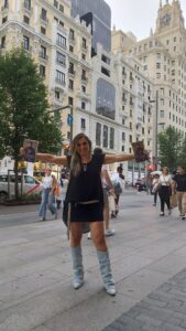 Daniel Habif AportAmor Lucia Celis Ruge o espera ser devorado en Madrid